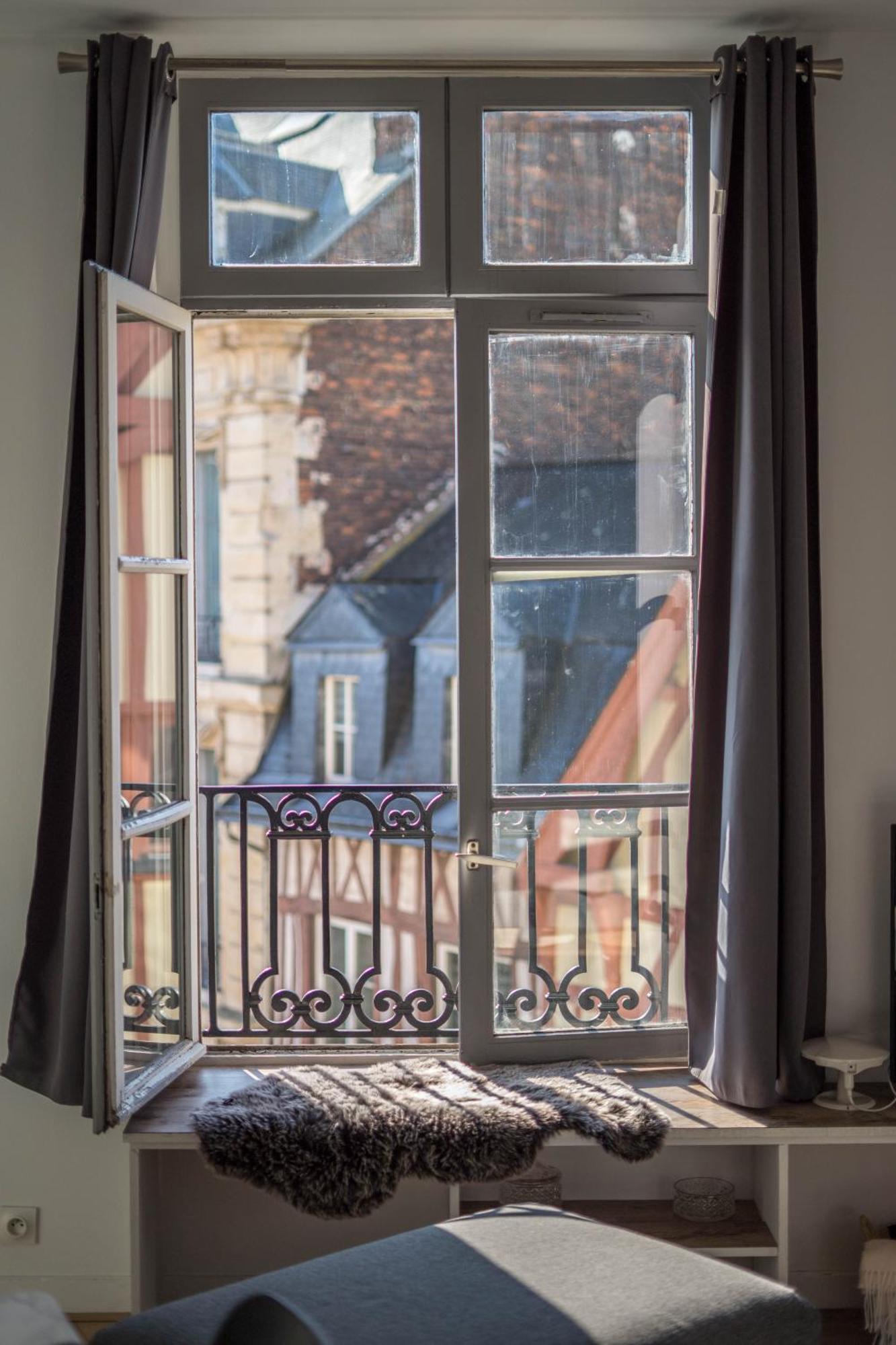 Charming City Center Flat Rouen Eksteriør bilde